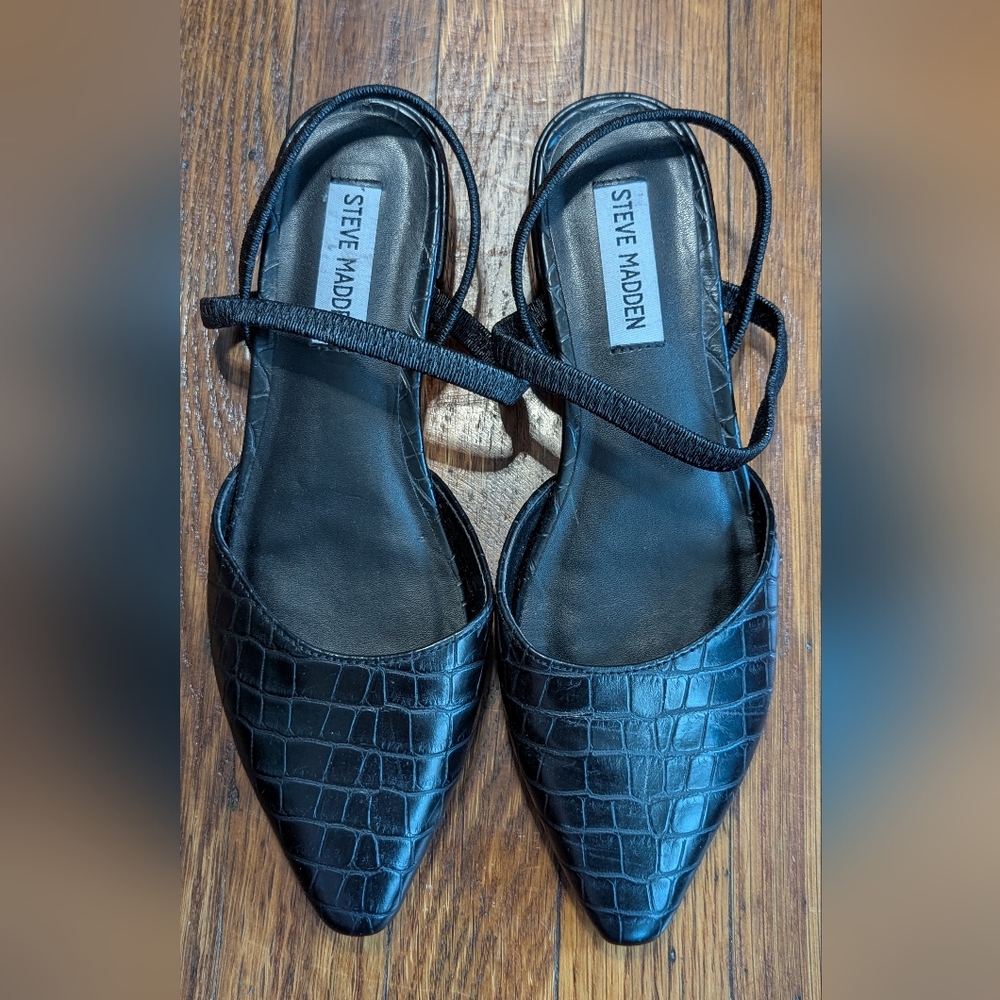 Steve Madden Black Croc-Pattern Flats